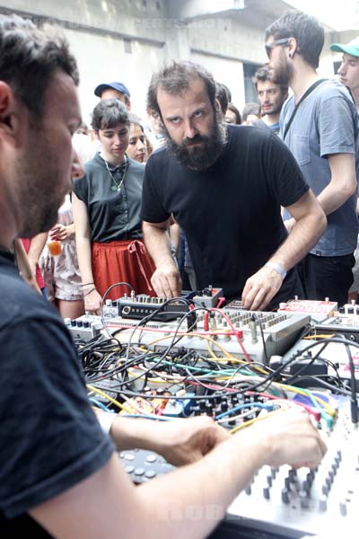 OMAR DI BONGO - 2017-05-27 - PARIS - Parc de la Villette - Scene Labels - 